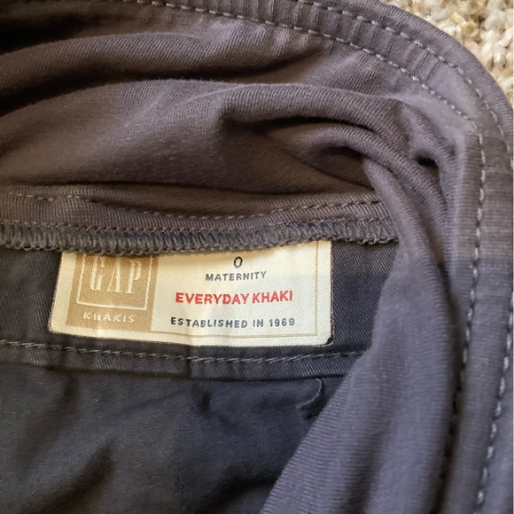 GAP maternity khakis - Picture 4 of 4